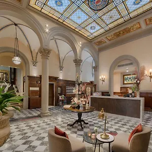 Nh Collection Porta Rossa Hotel